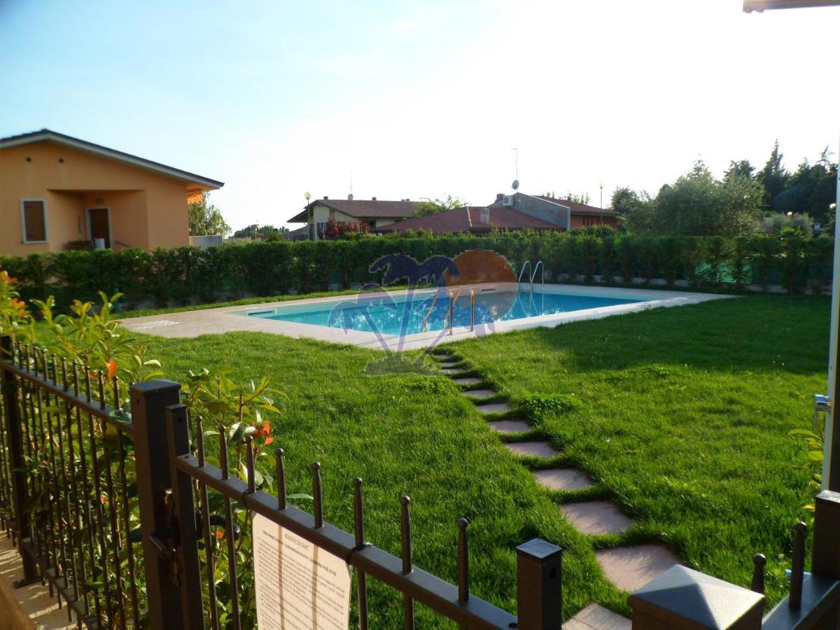 Appartamenti Gli Olmi Lazise Exterior foto
